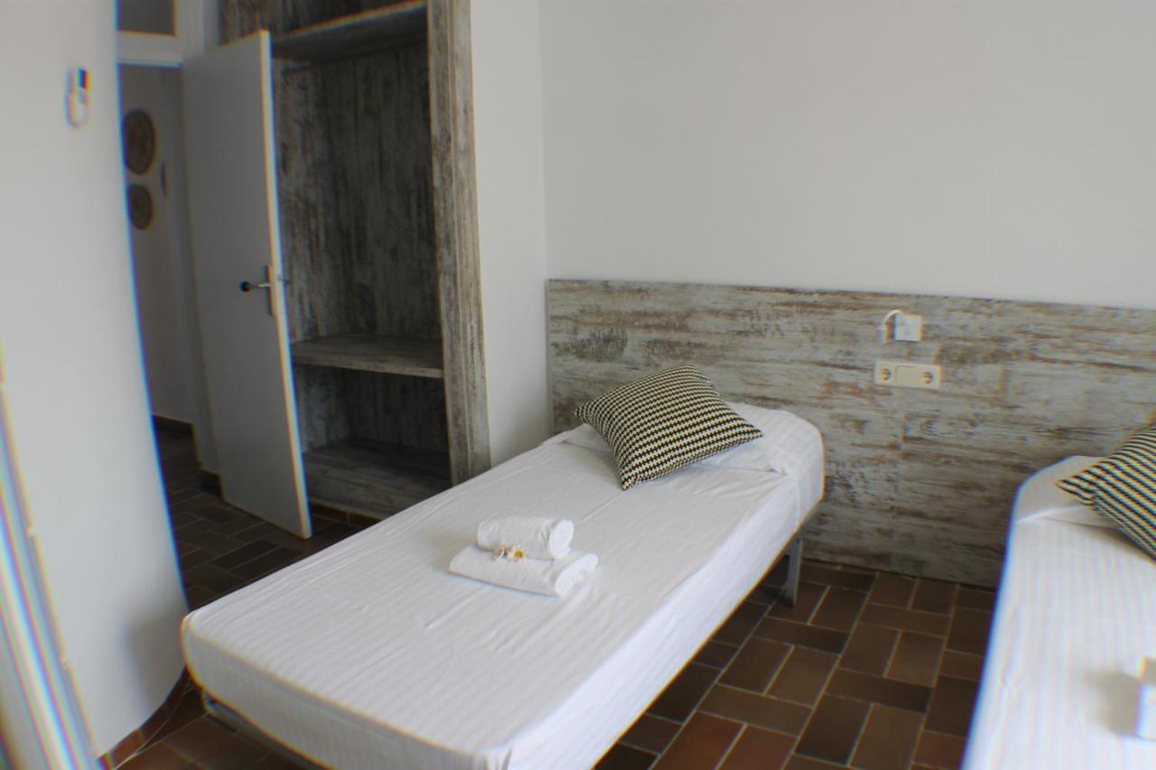 Agi Porthos Apartments Roses Ngoại thất bức ảnh